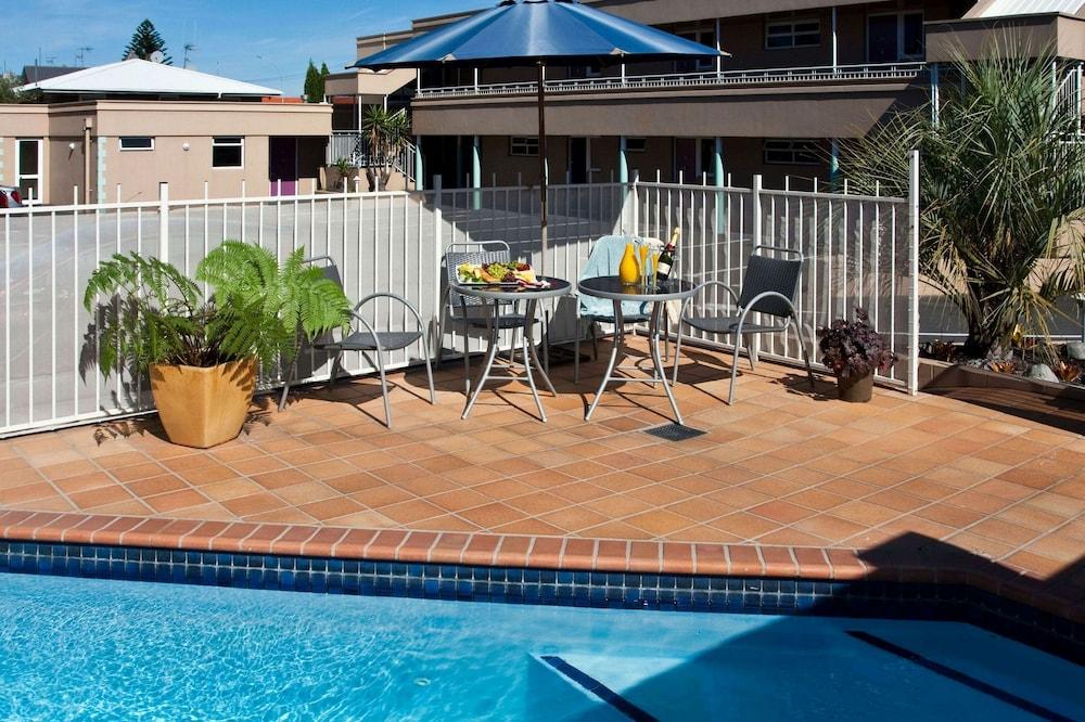 Baywatch Motor Inn Mount Maunganui Exteriör bild