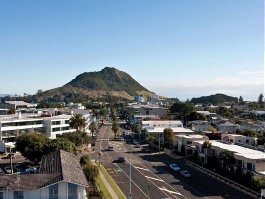 Baywatch Motor Inn Mount Maunganui Exteriör bild