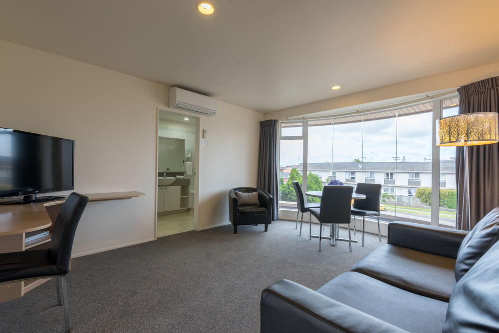 Baywatch Motor Inn Mount Maunganui Exteriör bild